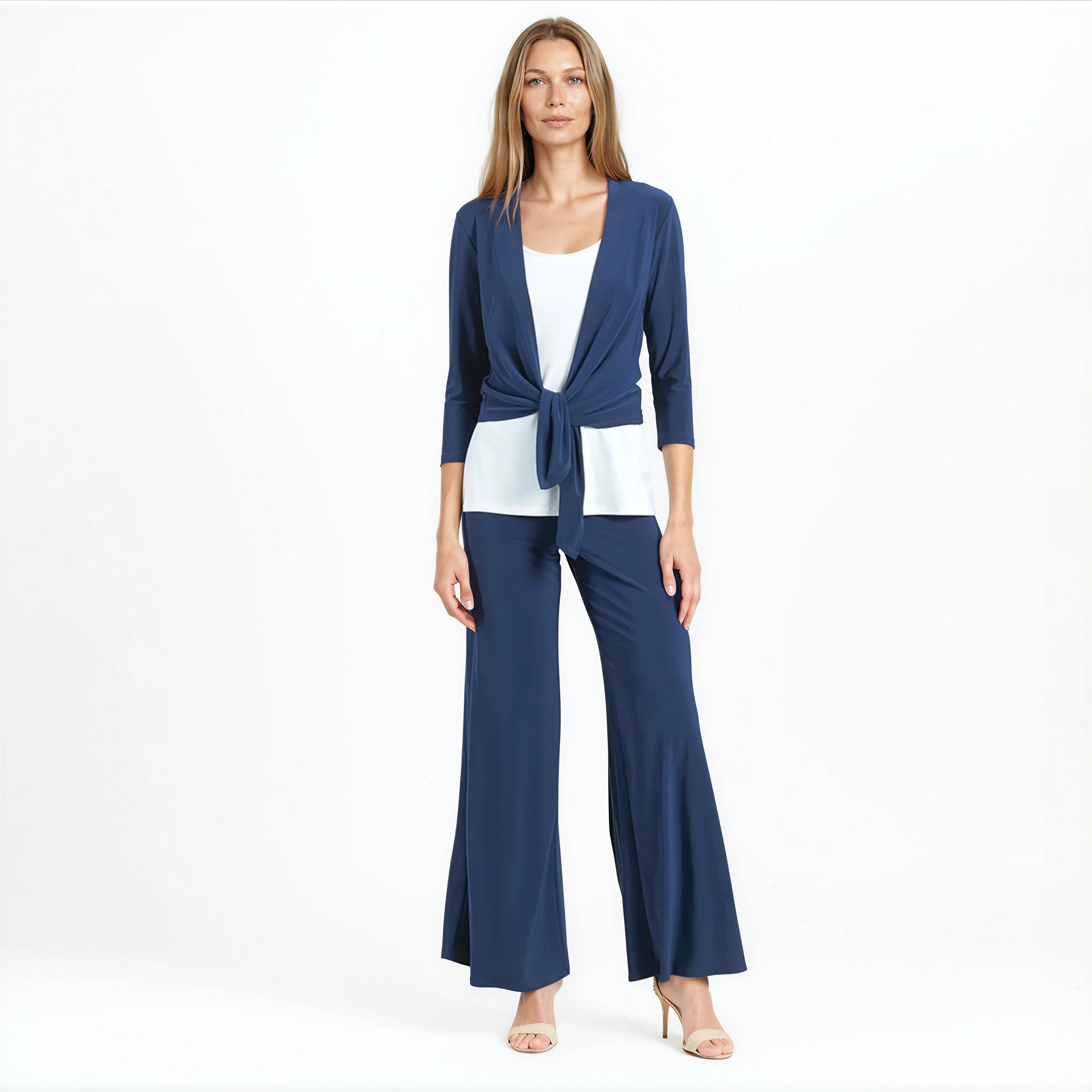 CA21-NAVY-FRONT-Claire_4.jpg?v