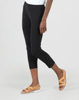 Signature Pull-On Capri - 3 Colors