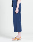 Linen Knit - Tie Waist Cropped Pant - Navy