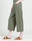 Linen Knit - Front Pocket Low Drop Cropped Pant - Olive