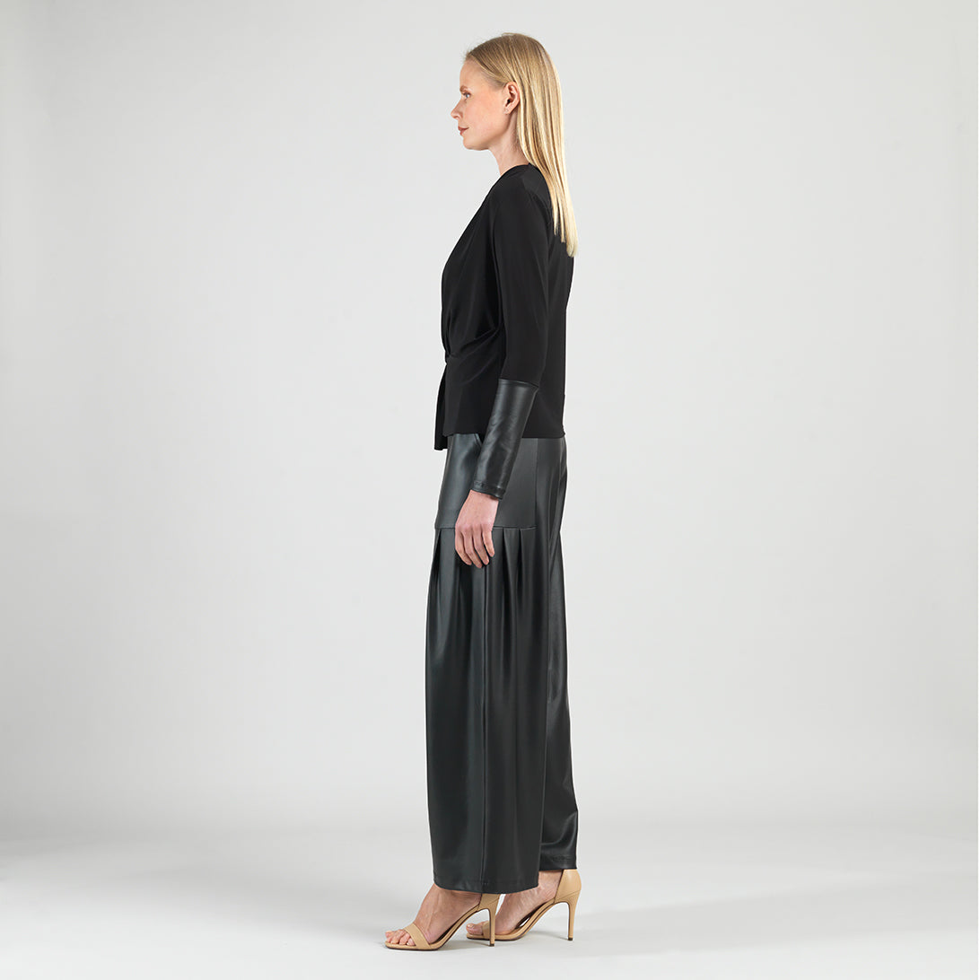 Loop Front Liquid Leather Cuff Top - Black - Final Sale – Clara Sunwoo