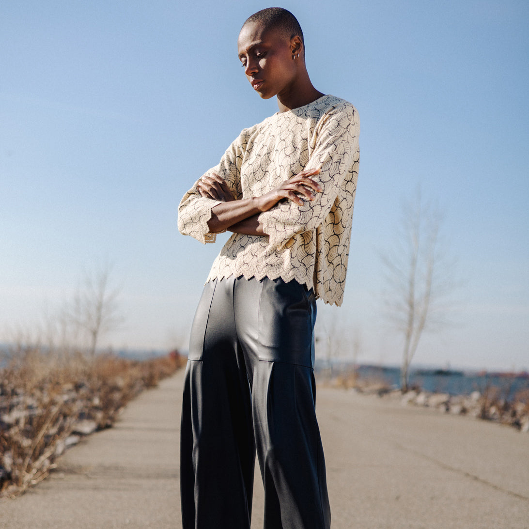 Crochet Knit - Scallop Hem Box Sweater Top - Fan Shell - Final