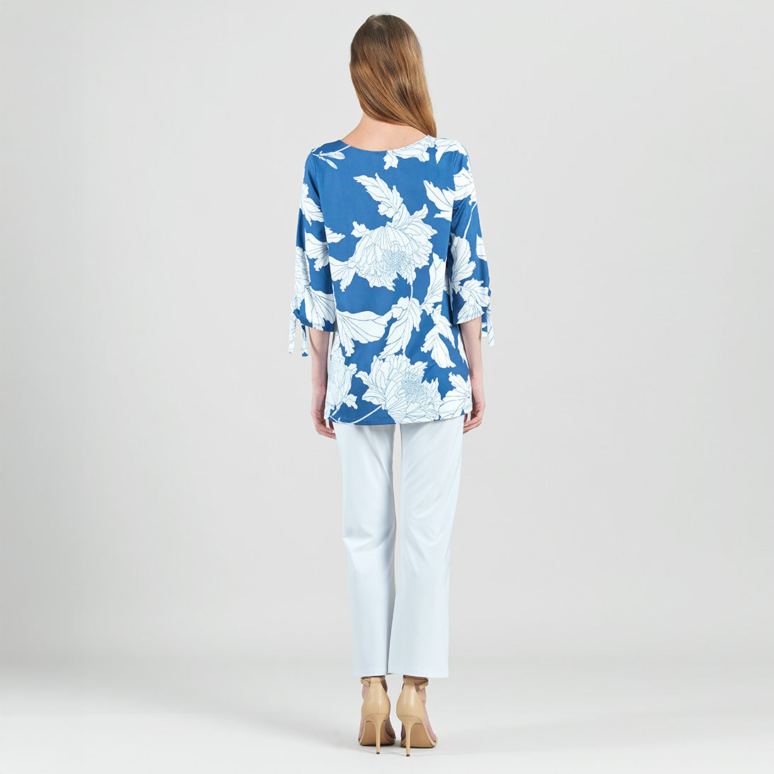 Butter Knit - Pull-Tie Cuff Tunic - Mum Sketch – Clara Sunwoo