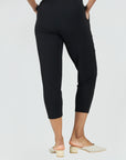 Signature Jogger Pocket Capri - Black
