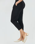 Signature Jogger Pocket Capri - Black