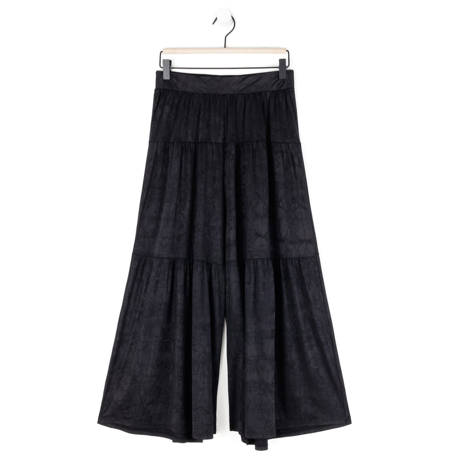 Crushed Silk Knit - Cardigan, Tank, Skirt-Pant 3pc Set - Black