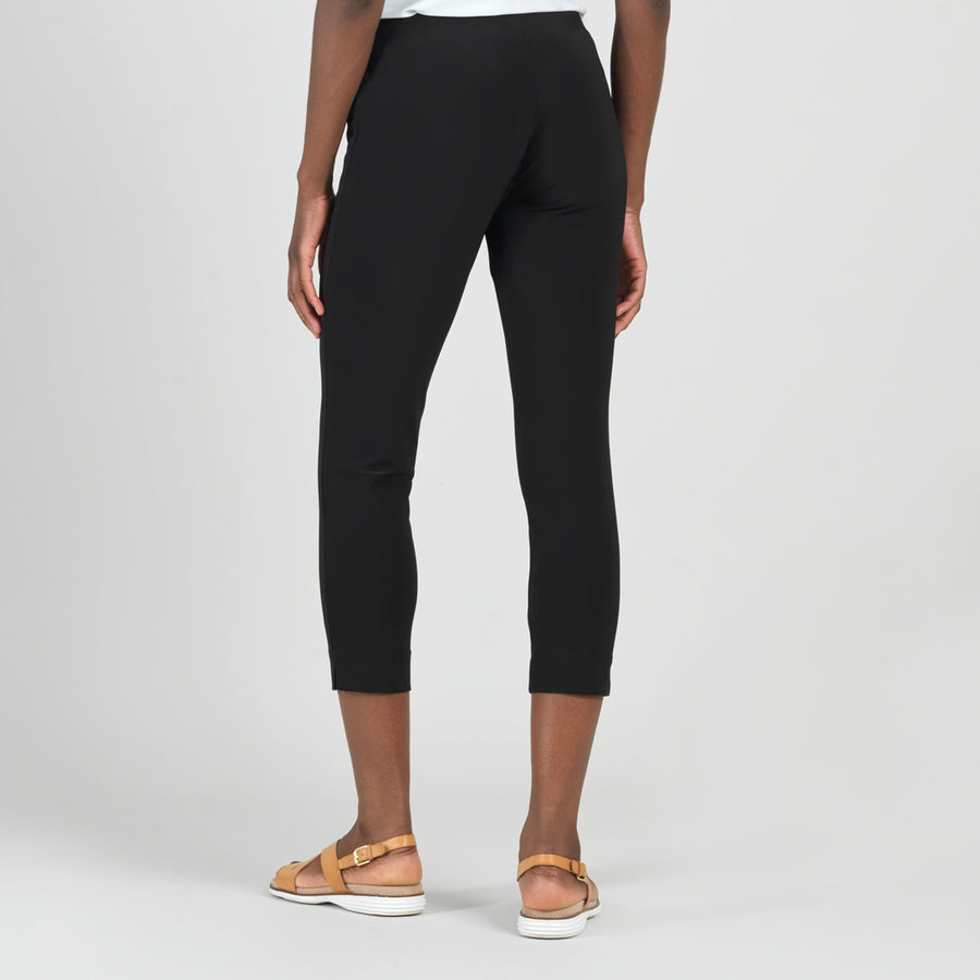 Signature Pull-On Capri - 3 Colors