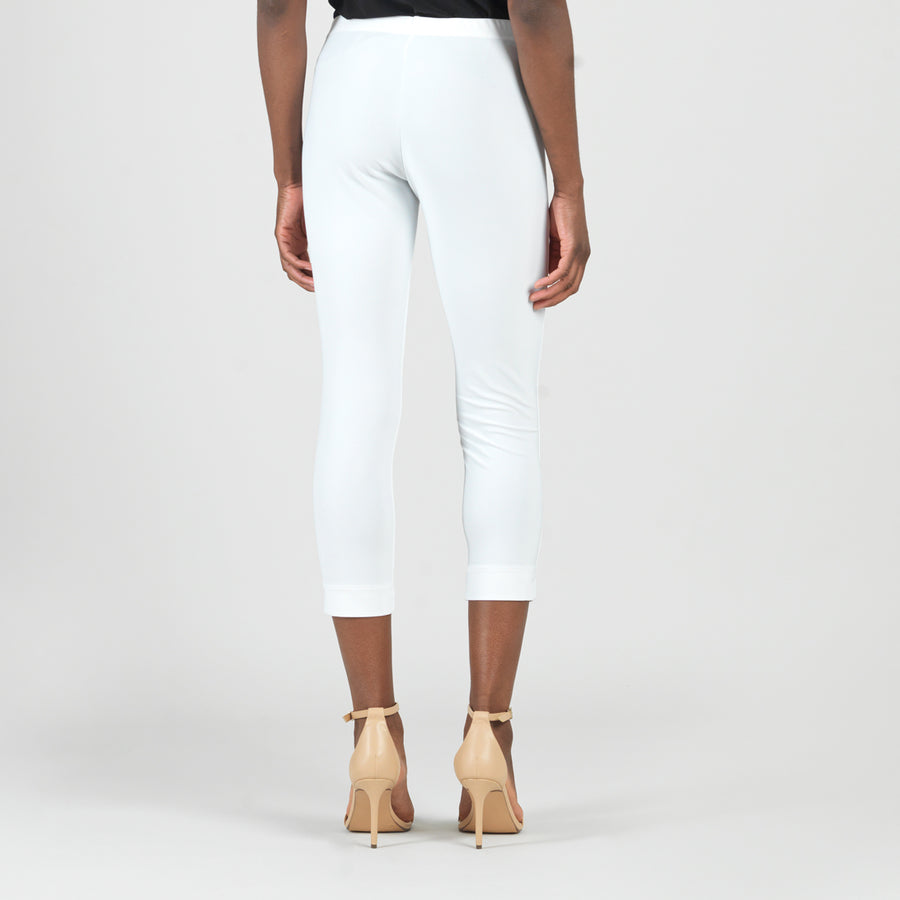 Signature Pull-On Capri - 3 Colors