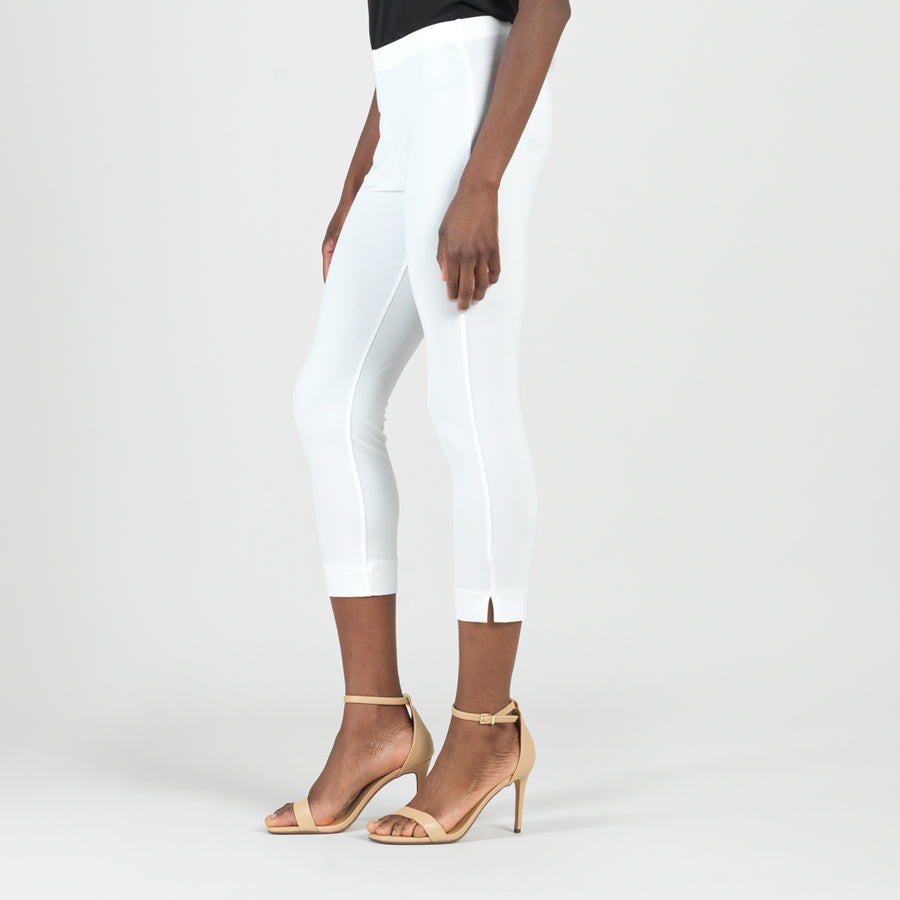 Signature Pull-On Capri - 3 Colors