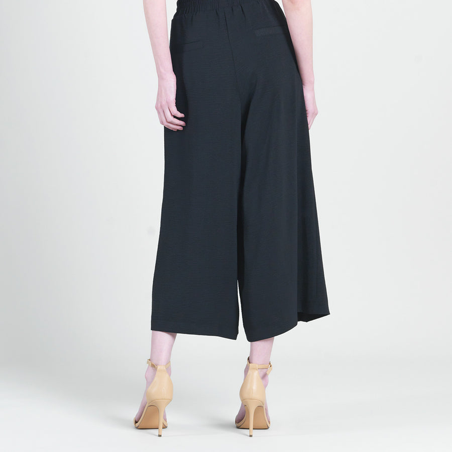 Soft Textured Rayon - Side Pocket Culotte Pant - Black