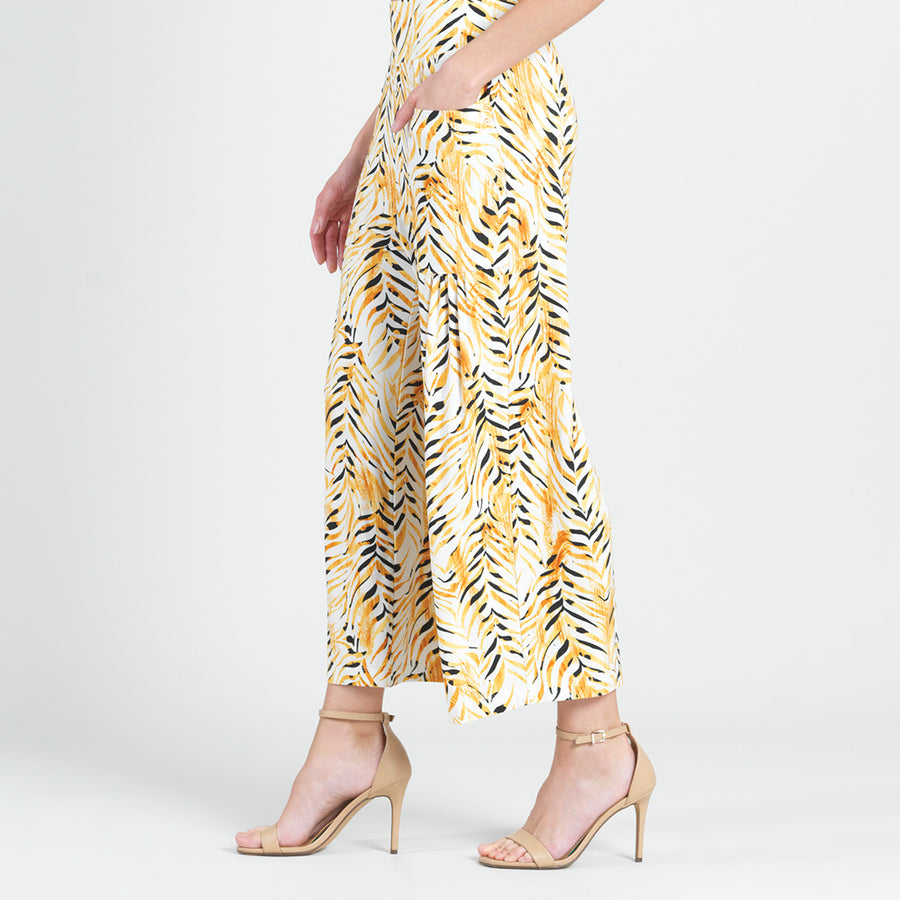 High Rise Scrunch Pocket Gaucho Pant - Wild Leaves