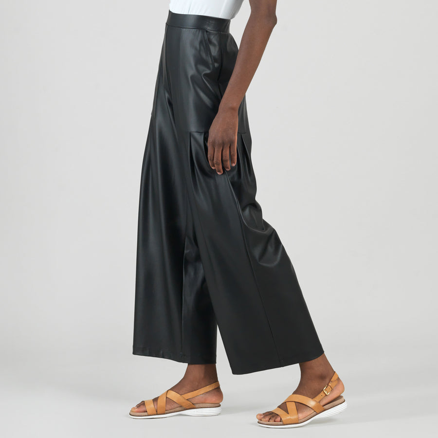 Liquid Leather™ - Sheen Pleated Wide Leg Pocket Pant - Black