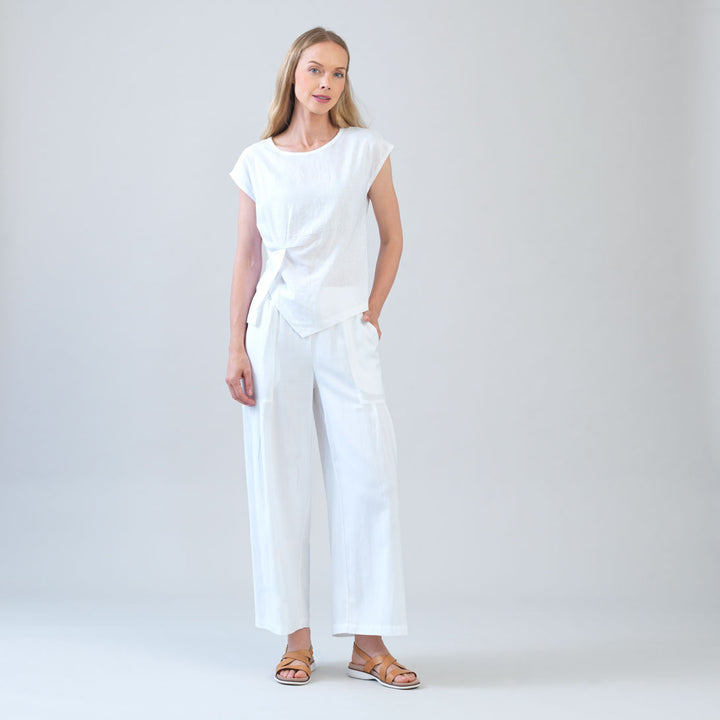 ashumoff-whiteカットソー Soft Cotton - Cap Sleeve Stitch Overlay Top - White – Clara Sunwoo