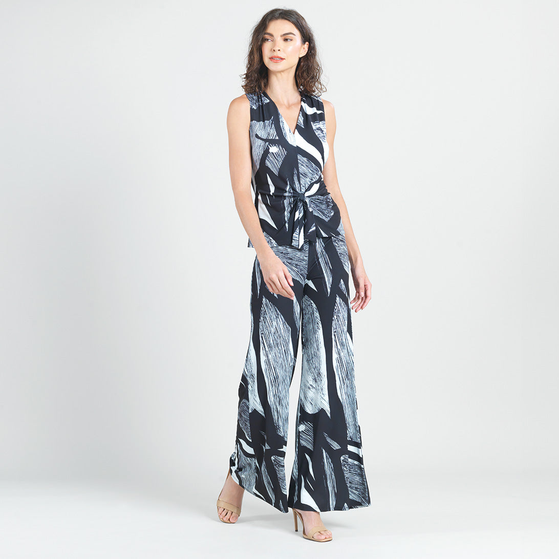 Sleeveless V-Neck Center Front Tie Top - Geo Sketch - Final