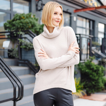 Chunky Ribbed - Tipped Hem Sweater Top - Sand