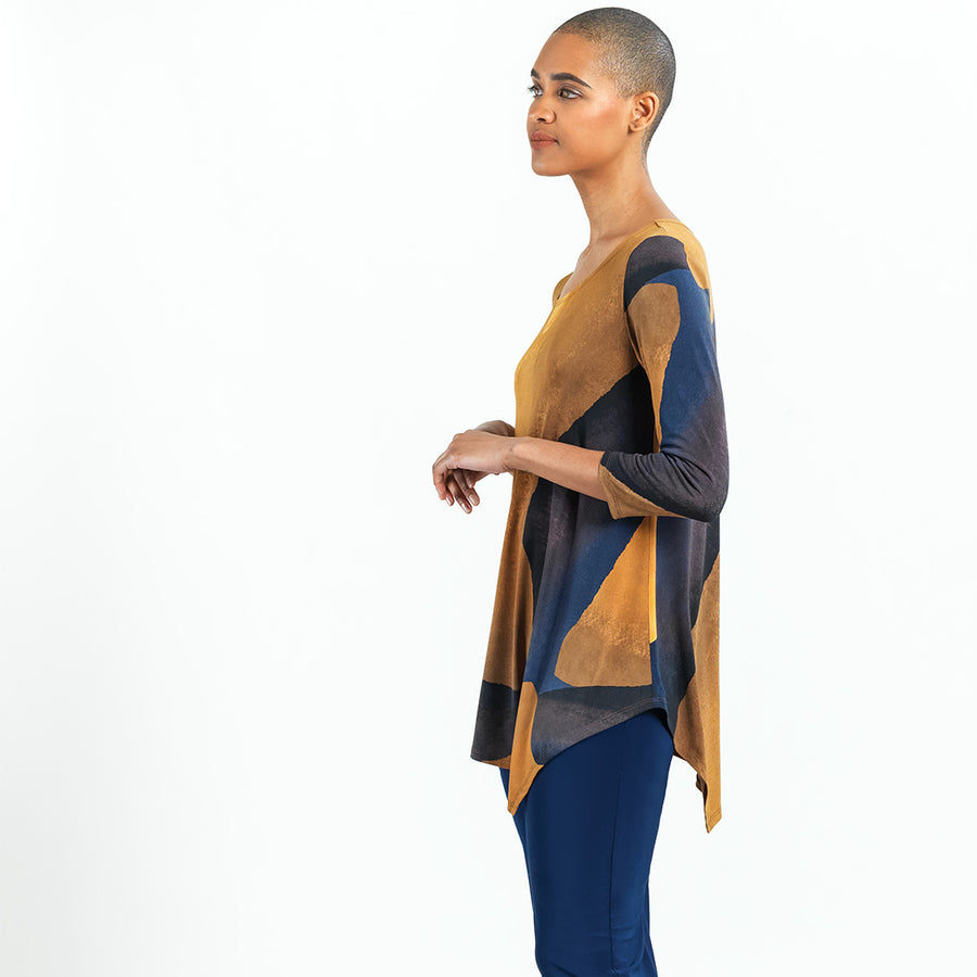 Kerchief Angle Hem Tunic - Tan Watercolor